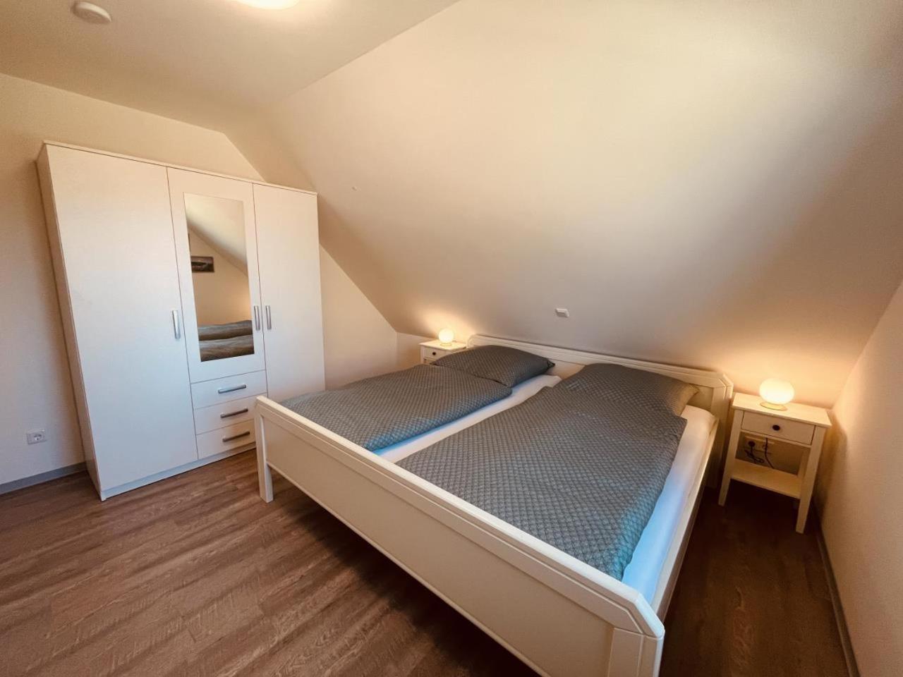 Holmblick - Boddenblick, Balkon, 2 Schlafzimmer, 4 Personen Born Bagian luar foto