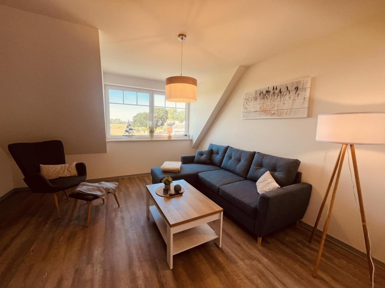 Holmblick - Boddenblick, Balkon, 2 Schlafzimmer, 4 Personen Born Bagian luar foto