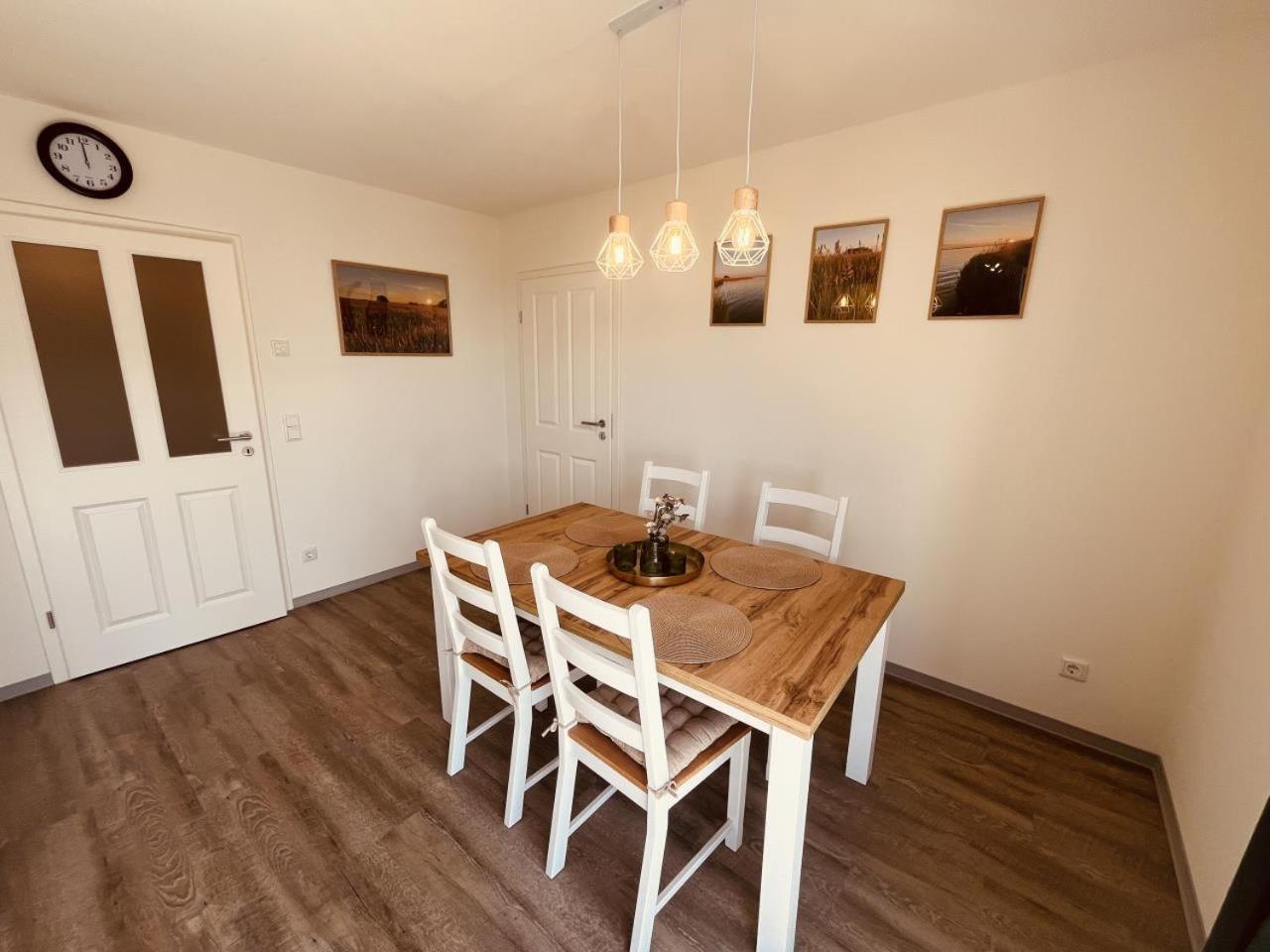 Holmblick - Boddenblick, Balkon, 2 Schlafzimmer, 4 Personen Born Bagian luar foto